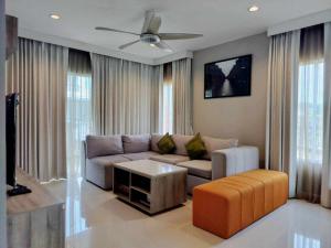 For Rent : Kohkaew, 2-story detached house, 3 Bedrooms 3 Bathrooms ภาพที่ 2