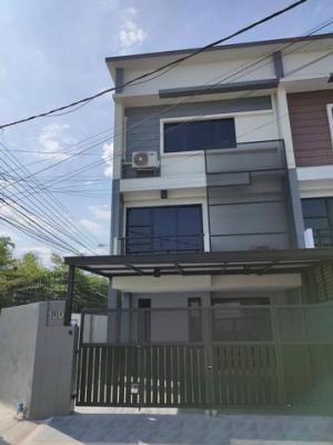 HR 6038 ให้เช่าทาวน์โฮม 3 ชั้น ซ.ลาดปลาเค้า 72 ใกล้Central รามอินทรา