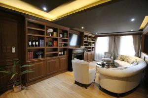 ให้เช่าโรงแรมหรูมาก 85 ตรว 6ชั้น 2000 ตรม.โรงเเรม 5ดาว พหลโยธิน BTS เสนานิคม 35ห้องนอน 35 ห้องน้ำ ราคา800000 บาท ภาพที่ 2