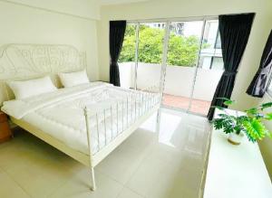 MRTสุขุมวิท 900ม.ใหม่ หรูหรา 5นอน ย่านคนญี่ปุ่น BTSพร้อมพงษ์ 900ม. คฤหาสน์แนวตั้งสุดหรู 4 ชั้น  405ตร.ม. 35ตร.วา.5น้ำ  ภาพที่ 3