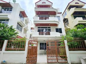 MRTสุขุมวิท 900ม.ใหม่ หรูหรา 5นอน ย่านคนญี่ปุ่น BTSพร้อมพงษ์ 900ม. คฤหาสน์แนวตั้งสุดหรู 4 ชั้น  405ตร.ม. 35ตร.วา.5น้ำ  ภาพที่ 8