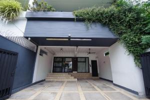 BS210 ให้เช่าโฮมออฟฟิศ 3ชั้น ซอยพหลโยธิน 8 ย่านอารีย์ ใกล้อนุเสาวรีย์ชัย 