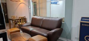 Waterford Sukhumvit 30 Safe comfortable quiet 28th floor BTS Phrom Phong