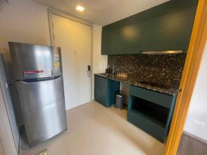 The Base Sukhumvit 50 spacious private quiet 8th floor BTS On Nut ภาพที่ 2
