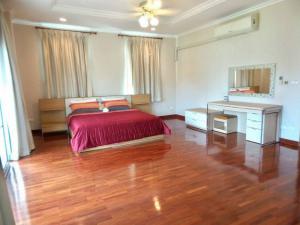 ให้เช่าบ้านเดี่ยว ซอยลาซาล ใกล้ โรงเรียนเซนโยเซฟบางนา ,โรงเรียนนานาชาติบางกอกพัฒนา, เซ็นทรัลบางนา, BTS สายสีเหลือง 500 ม.  ภาพที่ 5