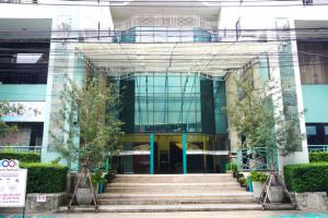 เช่า คอนโด 4 ห้องนอน ยังเพลส ซอยประสานมิตร (สุขุมวิท 23)- Young Place Condo Sukhumvit 23 ภาพที่ 7