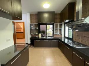 ให้เช่าบ้าน เนื้อที่ 210 ตรว. 4 ห้องนอน 4 ห้องน้ำ ย่านรัชดา ถ.รัชดาภิเษก, ถ.พหลโยธิน, ถ.สุทธิสาร, ถ.ลาดพร้าว และ ถ.พระราม 9 ซอยรัชดาภิเษก ภาพที่ 3