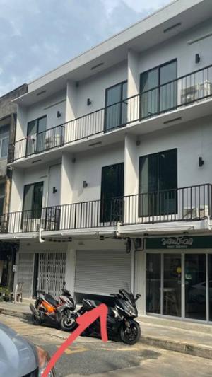 ให้เช่าอาคาร3ชั้น ย่านสาทร ซอยสาธุประดิษฐ์6 ขนาด148 ตรม เหมาะอาศัย ทำออฟฟิศ 