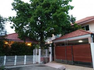 ให้เช่าบ้านเดี่ยว 2 ชั้น ย่านซอยลาดพร้าว64 หมู่บ้านอุ่นรัก หลังมุม 