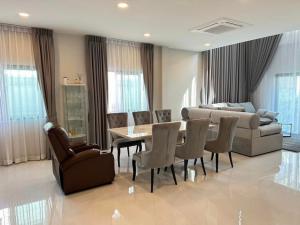 EPL-HR3297 ให้เช่าบ้านเดี่ยว  เดอะ ซิตี้ บางนา The City Bangna พื้นที่ใช้สอย 313 ตรม.​ 4 ห้องนอน 5 ห้องน้ำ พื้นที่บ้าน 70 ตรว.​  ภาพที่ 8