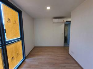 Experience Comfortable Low-Rise Living in Ekkamai, Unfurnished 2-Bedroom Condo on the 4th Floor at Taka Haus ภาพที่ 5