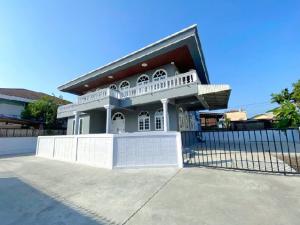 หลังใหญ่ มีสวน 120 ตร.วา.บ้านเดี่ยว 2 ชั้น MRT ศรีนุช 1.6 กม.480 ตร.ม.รร.ลาร์สเกตเวย์ 2.0 กม. 7 นอน 3 น้ำ ภาพที่ 4