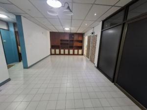 ให้เช่าบ้านเดี่ยว2ชั้น150ตร.ว300ตร.ม8นอน4น้ำแอร์5เครื่องตกแต่งทาสีใหม่ทั้งหลังให้เช่า50000บาท/เดือนใกล้MRTสุทธิสาร10นาทีถ.สุทธิสารวินิจฉัย ภาพที่ 2