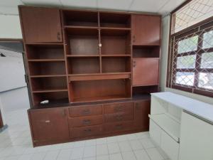 ให้เช่าบ้านเดี่ยว2ชั้น150ตร.ว300ตร.ม8นอน4น้ำแอร์5เครื่องตกแต่งทาสีใหม่ทั้งหลังให้เช่า50000บาท/เดือนใกล้MRTสุทธิสาร10นาทีถ.สุทธิสารวินิจฉัย ภาพที่ 3