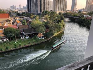 Hasu Haus spacious private clean 7th floor BTS Phra Khanong ภาพที่ 8