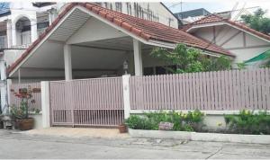 N815 ให้เช่าบ้านเดี่ยวชั้นเดียว 50 ตร.ว  บ้านธรากร รามคำแหง 166 มี 2 ห้องนอน 2 ห้องน้ำ 