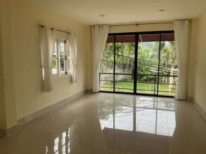 For Rent : Kuku, 3-Story Detached House, 4 Bedrooms 4 Bathrooms ภาพที่ 6