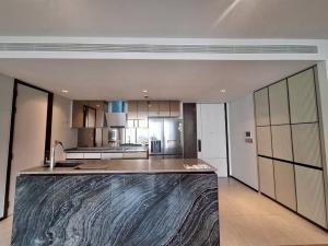 ให้เช่าห้องชุด The Reserve 61 Hideaway 158ตรม 3ห้องนอน 3ห้องน้ำ วิวสระว่ายน้ำ เฟอร์นิเจอร์ครบ พร้อมเข้าอยู่ - ghd000595R ภาพที่ 6