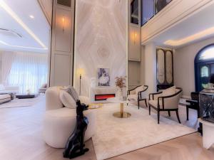 LV53109 ให้เช่า บ้านเดี่ยว นาราสิริ กรุงเทพกรีฑา Narasiri Krungthepkreetha ใกล้โรงเรียนนานาชาติชั้นนำอย่าง Brighton และ Wellingto ภาพที่ 8