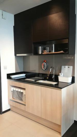 Edge Sukhumvit 23 spacious beautiful view clean 34th floor BTS Asoke ภาพที่ 3