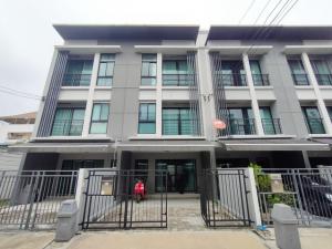 ขายและให้เช่าทฮ. 3 ชั้น ม.บ้านกลางเมือง พระราม 2-พุทธบูชา Built-in พร้อมอยู่