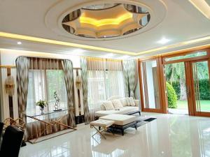 ใหญ่ที่สุด  เฟอร์นิเจอร์ บิ้วอิน บางนา-สวนหลวง ให้เช่าคฤหาสน์Pool Villa ครบ 202 ตรว. 532ตร.ม. 5นอน 6 น้ำ Index บางนา ถูกสุดใน3โลก ใหม่   ภาพที่ 3