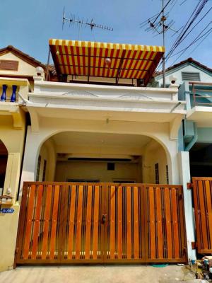 .ทาวน์โฮม 2 ชั้นเซ็นทรัล พระราม 2 3 กม. ติดถนนพระราม2 66-70 บิ๊กซี พระราม 2 500 ม 2 น้ำ 28 ตร.วา. 228 ตร.ม. 3 นอน พร้อมเฟอร์ แอร์ 2 ตัว