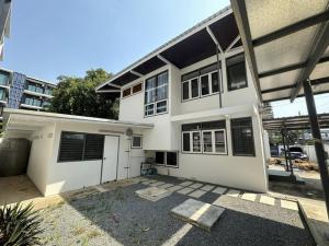 ให้เช่าบ้านเดี่ยว  ใกล้ทางด่วนสุขุมวิท 62  ซอยสุขุมวิท60/1  ใกล้บีทีเอสบางจากเพียง 280 เมตร  ภาพที่ 8