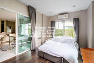 บ้าน บ้านเดี่ยว หมู่บ้านนันทวัน รามอินทรา-พหลโยธิน ขนาดเท่ากับ 108 ตร.ว. 4 ห้องนอน ไม่ไกลจาก ตลาดถนอมมิตร ~ 3.5 km. เข้าอยู่ได้ทันที เป็นบ้านหลังใหญ่หรูที่มีราคาดี อยู่ในทำเลที่ดี เหมาะสำหรับนักลงทุน หรือครอบครัวใหญ่ที่ต้องการเนื้อที่มาก และที่อยู่ใน ภาพที่ 6