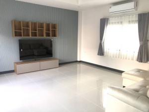 For Rent : Thalang, Private Pool Villa near Robinson Thalang, 3 Bedrooms 3 Bathrooms ภาพที่ 3