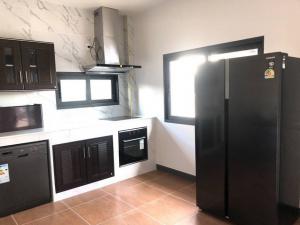For Rent : Thalang, Private Pool Villa near Robinson Thalang, 3 Bedrooms 3 Bathrooms ภาพที่ 4