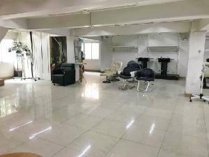 ดาดฟ้า 60 ตร.วา.MRT รามคำแหง12 500 ม.เหม่งจ๋าย AIRBNB อาคารพาณิชย์ 3 คูหา 5 ชั้น 1,220 ตร.ม. ติดถนนใหญ่ 8 นอน 4 น้ำ ภาพที่ 2