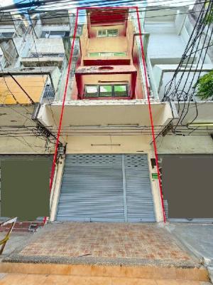 เดอะมอลล์ บางกะปิ 1.15กม. MRTบางกะปิ 1กม. อาคารพาณิชย์ 4ชั้น 18ตร.วา.280ตร.ม.ม.รัตนบัณฑิต 1.2 กม. 4นอน 4น้ำ ลาดพร้าว 126-132 