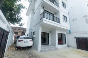 ให้เช่าบ้านเดี่ยว 3 ชั้น สุขุมวิท 65 200 ตรม. 50 ตร.วา เหมาะทำ Home office ภาพที่ 2