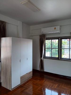 ให้เช่าบ้านเดี่ยว2ชั้น ถนน สุขุมวิท54 รีโนเวทใหม่ทั้งหลัง แอร์เฟอร์นิเจอร์ครบ มี3ห้องนอน2ห้องน้ำ ราคาเช่าเดือนละ50,000บาท ภาพที่ 5