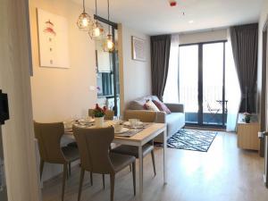 Ideo O2 spacious safe quiet  21st floor  BTS Bangna