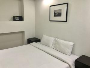 The Waterford Sukhumvit 50 quiet private clean 2nd floor BTS On Nut ภาพที่ 3