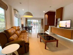 ให้เช่า ทาวน์เฮ้าส์ 3 ชั้น URBAN SATHORN สาทร ราชพฤกษ์ ใกล้ BTSบางหว้า พื้นที่ 48 ตรว 3นอน 5น้ำ ตกแต่งใหม่ทั้งหลัง สภาพบ้านใหม่ - ghd000571R ภาพที่ 3
