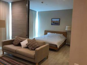 เช่า RR119 The Room Sukhumvit 21 ห้องสวย เฟอร์นิเจอร์ครบครัน
